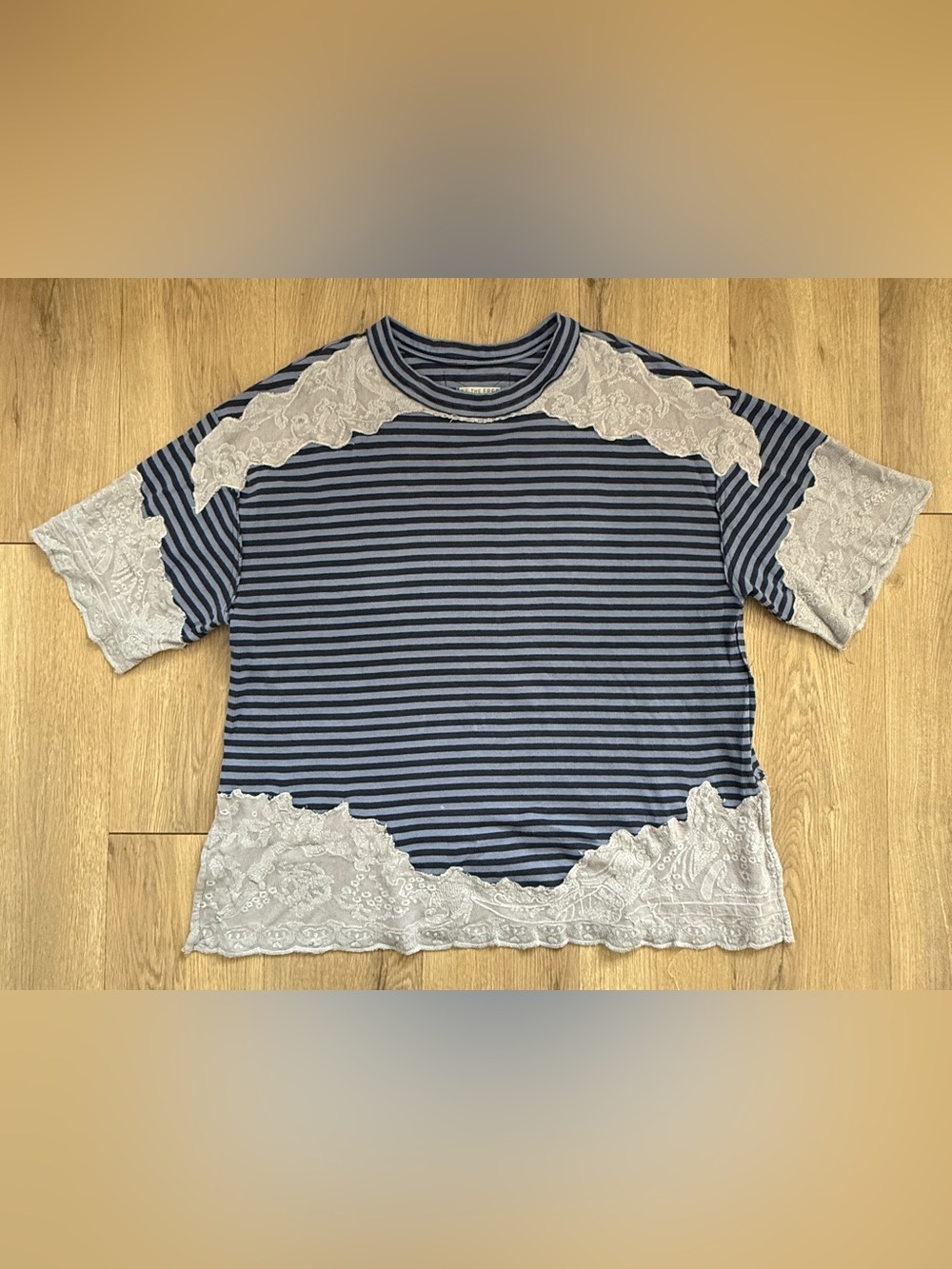 We The Free Womens Oversized Blue/Gray Striped Ribbed Lace Trim Crew Tee Size XS